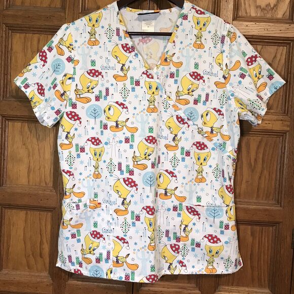 Looney Tunes Scrub Women's M Tweety Bird I'm in Season Christmas SS 3 Pocket Top - Picture 5 of 13